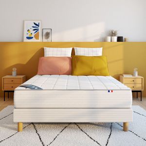 Matras 400 veren, stevig LA REDOUTE INTERIEURS.  materiaal. Maten 130 x 190 cm. Wit kleur
