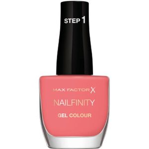 Max Factor Nailfinity Gel Polish 420 Spotlight on Her - 12ml