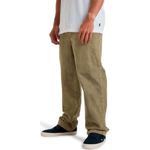 Dames jeans, een onmisbaar kledingstuk Dames jeans, een onmisbaar kledingstuk