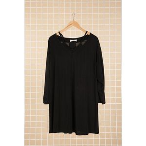 zwarte Feestjurk - avondjurk - cocktailjurk - extra grote maten - maat 46-48