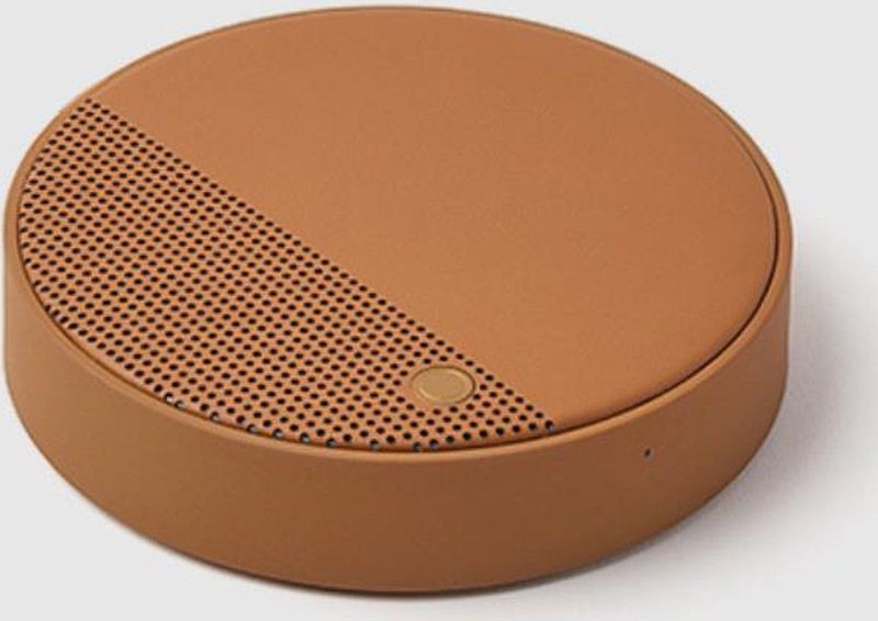 Lexon Design OSLO Energy + QI Charger Speaker - Camel