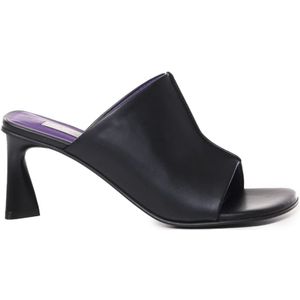 Stella McCartney - Zwarte Leren Sandalen - Dames - Eco Hakken - 7,5 cm