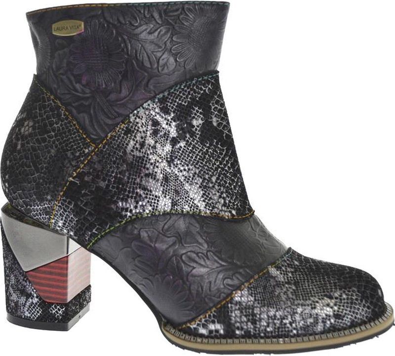 Laura Vita Korte Laars Maevao 01 ST40020-B1 Noir Combi