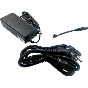 Selfsat Snipe 3 220V/230V voedingseenheid (Stroomvoorziening), Accessoires voor TV-ontvangers, Zwart