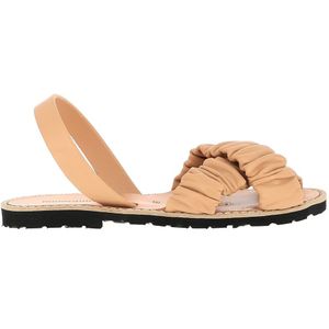 Leren sandalen Avarca Illueca MINORQUINES. Leer materiaal. Maten 37. Beige kleur