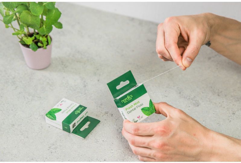 Flosdraad - Vegan - Duurzaam Flosdraad van Maiszetmeel met Candelillawax