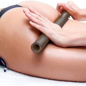Bamboe Massage set professioneel-Stimuleerd de bloedsomloop-Voor een complete lichaamsontspanning-Natuurlijke bamboe-6 delig. Massage apparaat