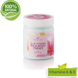 Rich Bodycrème 100% Natural - Met Druivenpit Olie, Vitamine A+E - 200ml