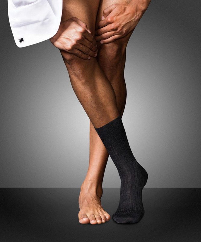 FALKE - Finest Merino - Sokken - Zwart - Merinowol