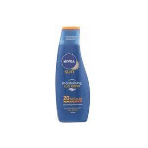 Nivea - SUN moisturising lotion SPF20 200 ml