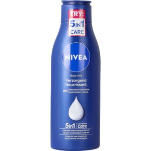 NIVEA Body Milk - Amandel Olie en Vitamine E - 250 ml