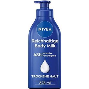 NIVEA - Rijke Bodymilk - Lotion - 625 ml - 5-in-1 Formule voor Droge Huid met Amandelolie en Vitamine E