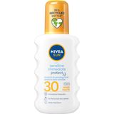NIVEA SUN Sensitive Immediate Protect Zonnebrand Spray - Gevoelige huid - SPF 30 - Zonnespray - Met aloë vera en jojobaolie - 200 ml