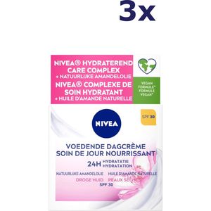 3x NIVEA Essentials Voedende Dagcrème Droge huid SPF 30 50ML