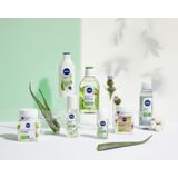 NIVEA Shower Naturally Good Honeysuckle - 300 ml