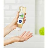 NIVEA Shower Naturally Good Honeysuckle - 300 ml