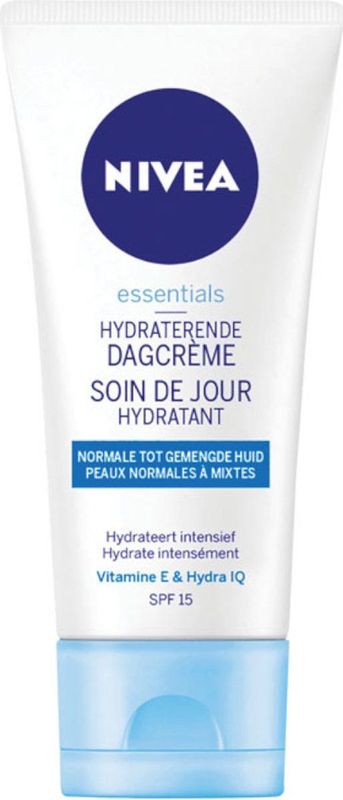 Nivea - Essentials - Hydraterende Dagcrème - SPF 15 - 50 ml