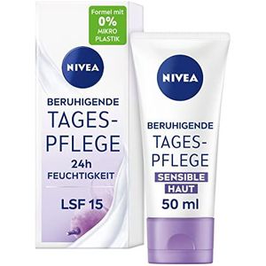 NIVEA Kalmerende dagverzorging, 24 uur vocht SPF 15, parfumvrije gezichtscrème voor de gevoelige huid, zachte dagcrème met druivenpitolie