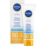 NIVEA SUN UV Face Shine Control SPF50 - Zonnebrandcrème - 50ml - Bescherming tegen UVA/UVB