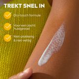 NIVEA - Protect & Hydrate Invisible Finish - Zonnebrand - SPF50+