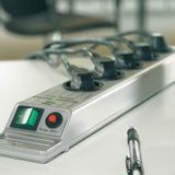 Brennenstuhl - Super-Solid-Line - Stekkerdoos - Zilver - 5 Contacten - 2,5 Meter