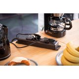 Brennenstuhl - IP44 Stekkerdoos - Zwart - Rubber-Neopreen - 4 Contacten - 2 Meter