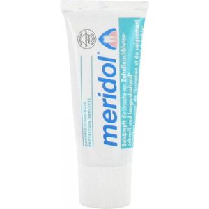 meridol Tandpasta, 20 ml - tandpasta voor gevoelig tandvlees, in praktische reis- en probeergrootte