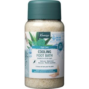 Kneipp Voetbadkristallen - Cooling - Voetbadzout - Aloe Vera Watermunt - Vegan - 1 st - 600 gram