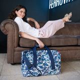 reisenthel Weekender allrounder L 30l flora blue