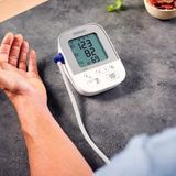 OMRON X4 Smart Bloeddrukmeter - Bovenarm - Bluetooth - Klinisch Gevalideerd