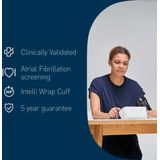 Omron M6 Comfort - Bloeddrukmeter Bovenarm - Aanbevolen door Hartstichting - Blood Pressure Monitor met Hartslagmeter en AFib - Model 2024