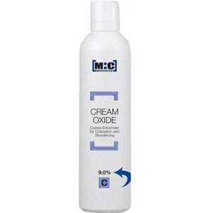 M:C Crème Ontwikkelaar Universeel 9.0% 1000ml