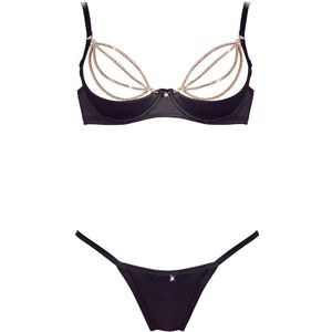 Hebe plus String mit goldfarbenen Strassketten