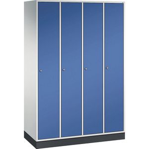 C+P Lockerkast Intro, breedte 1220 mm, 4 afdelingen, kastframe lichtgrijs, deuren gentiaanblauw