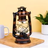 Out of the Blue Stormlantaarn LED - metaal - brons/bruin - 15 x 25 cm - tuinverlichting/sfeerverlichting - op batterijen - camping/outdoor - stormlamp