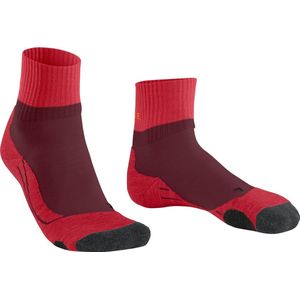FALKE - TK2 Explore Short W Sso - Wandelsokken - Rood Merlot - Wol, Anti-blaar, 1 Paar
