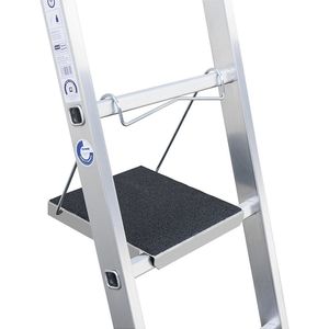 MUNK Inhangbaar platform trap R13, voor bokladders met sporten, van geprofileerde plaat, l x b = 300 x 284 mm
