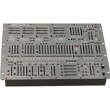Behringer 2600 GRAY MEANIE speciale editie semi-modulaire analoge synthesizer met 3 VCO's, multimodale VCF en Spring-nagalm in 8U rack-mount formaat.