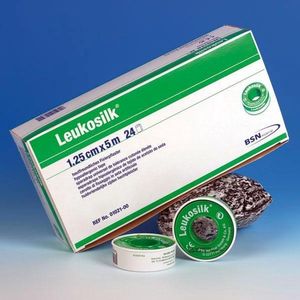 Leukosilk Hechtpleister 9,2m x 2,5cm 12 rollen