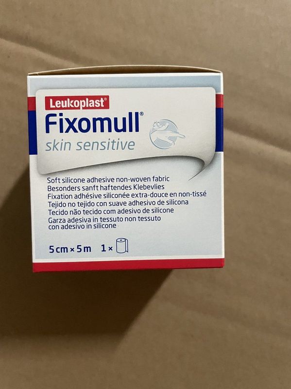 Essity Fixomull Skin Sensitive Leukoplast 5 x 5 1 stuk per doos