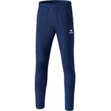 Trainingsbroek met tussenstukken op de kuiten