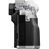 Olympus - OM-D E-M10 MK IV Kit - Camera - Zilver, Zwart - 20.30 Mpx