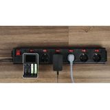 Stekkerdoos - Zwart - Kunststof - 6 Stopcontacten met Overspanningsbeveiliging