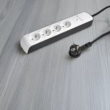 Hama - Premium Stekkerdoos - Wit - 4 Stopcontacten - 1,5 Meter Kabellengte