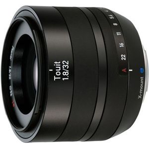 ZEISS touit 32mm f1.8 fuji x-mount