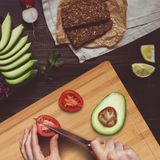 Relaxdays snijplank bamboe - antibacterieel - 45 x 35 cm - saprand - aanrechtplank