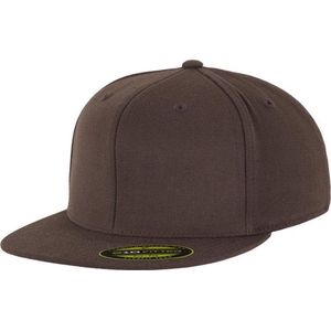 Urban Classics - Premium 210 fitted Pet - L/XL - Bruin