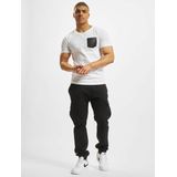 Urban Classics - Leather Imitation Pocket Heren T-shirt - Wit Zwart