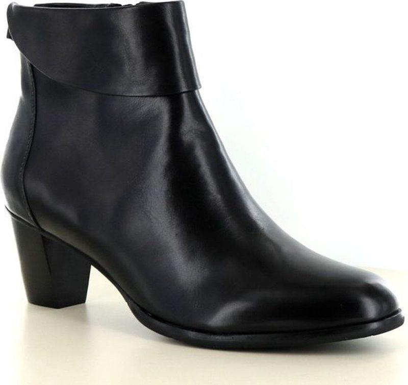 Regarde le Ciel Sonia 143 260 90 737