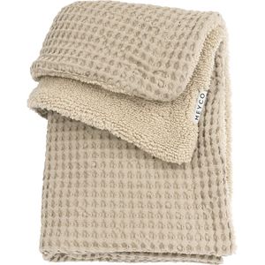 Meyco Baby Wafel Teddy ledikant deken sand 2.0 TOG